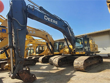 Deere excavators with bucket heavy machinery for sale near corona ca by westrax machinery