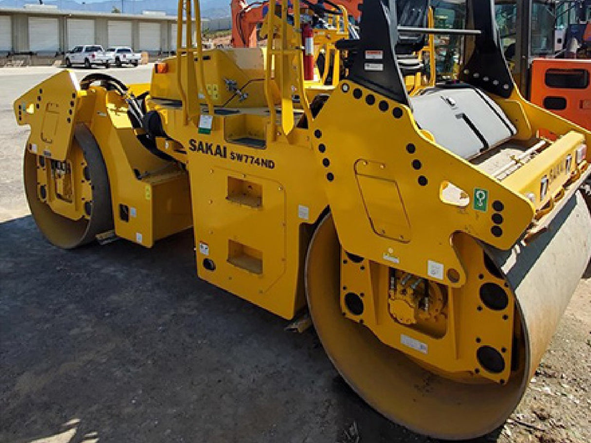 Heavy Machinery for sale sakai 2019 SW774ND near Corona CA